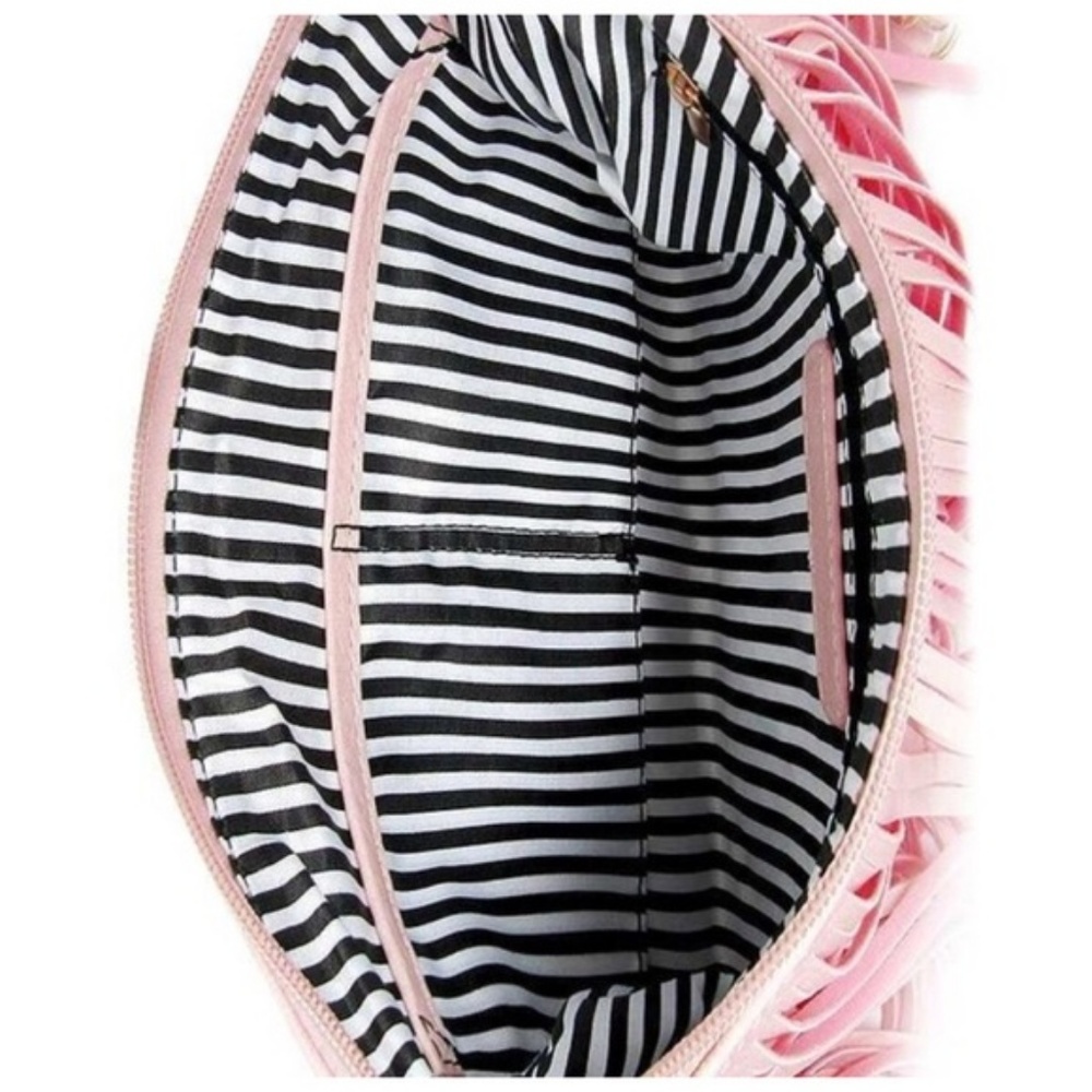 🦋LAST🦋ONE Pink Tassel Fringe Boho Crossbody Bag - Picture 3 of 4